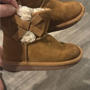 Koolaburra Tan Suede Boots with Bow